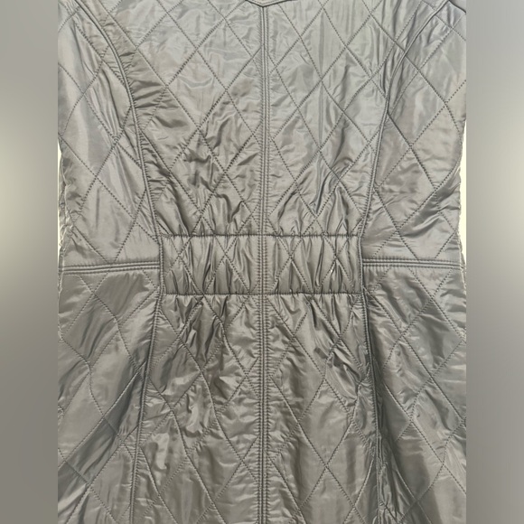 Women’s Barbour Cavalry Polarquilt Jacket - Picture 4 of 11